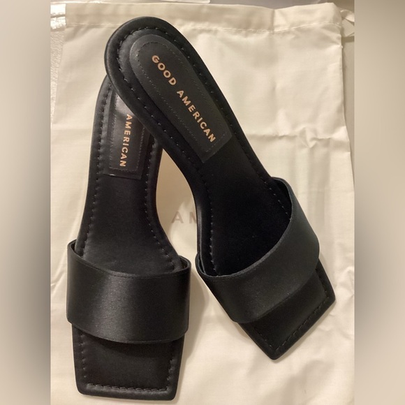 Good American Kickstand Slide Sandal‎ Mules Black Size 6.5 GA117K-X - Picture 3 of 8